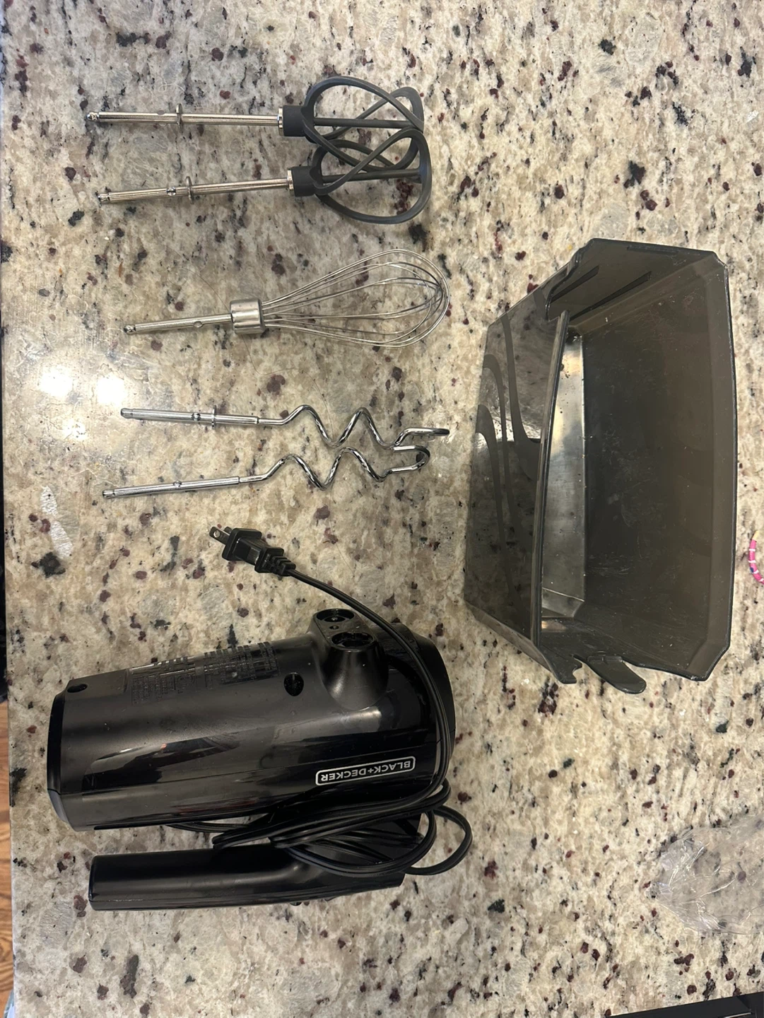 Black+Decker Hand Mixer with Case