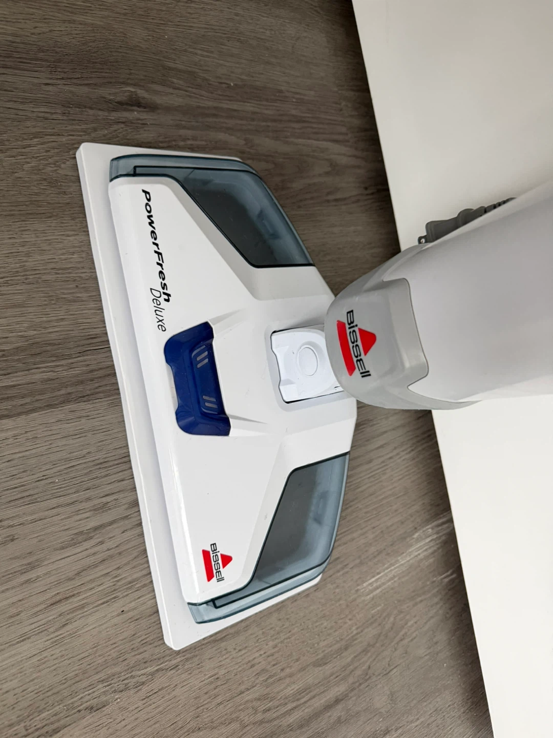 Bissell PowerFresh Deluxe Steam Mop - photo 2