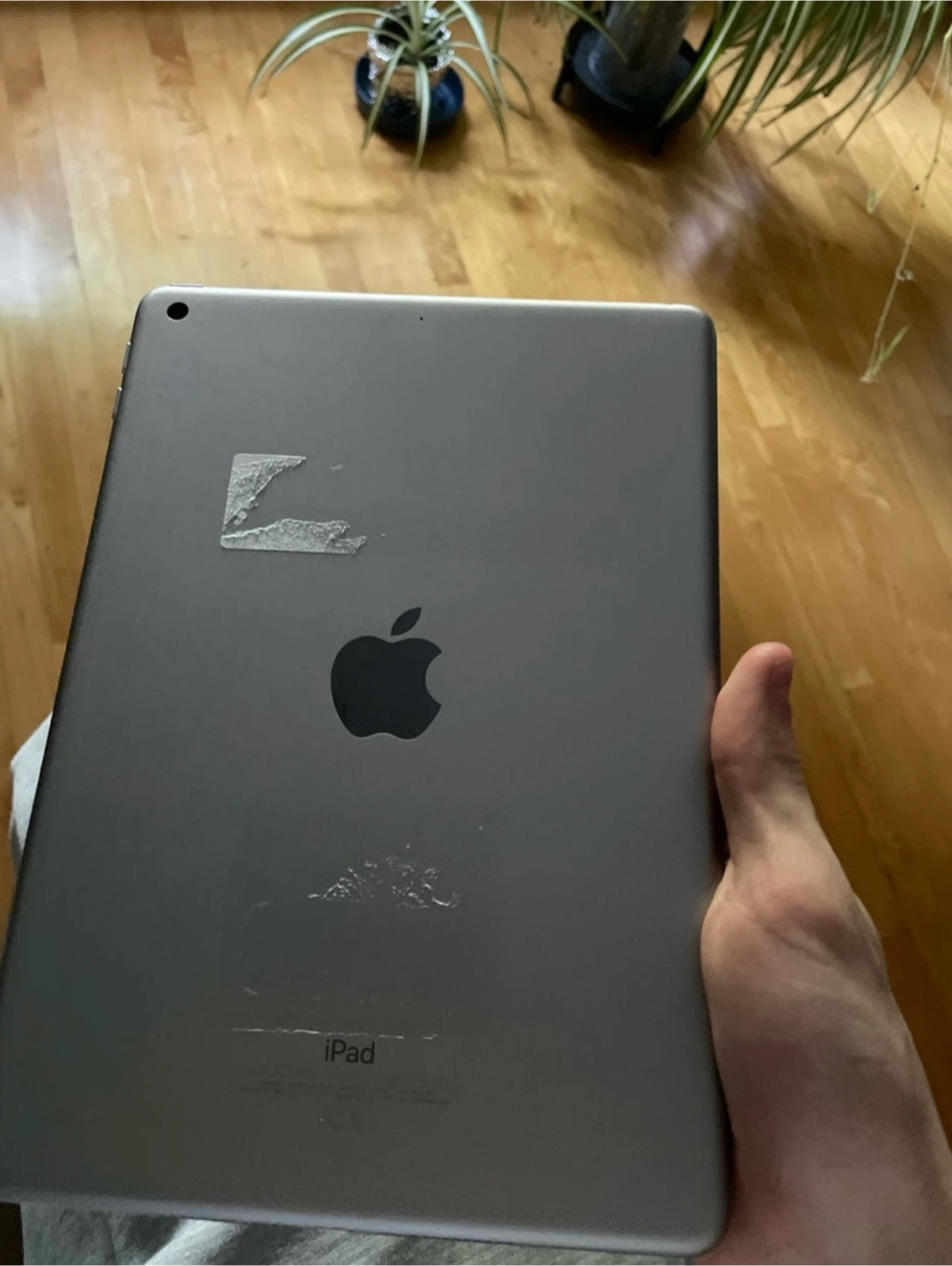 Apple iPads for scrap or wiping (x2) - photo 4