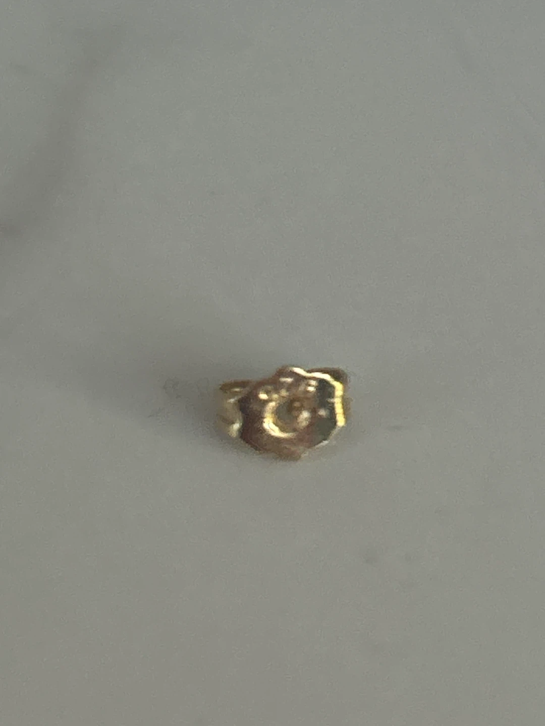 One Gold-tone stud earring with clear stone stamp 925 - photo 2