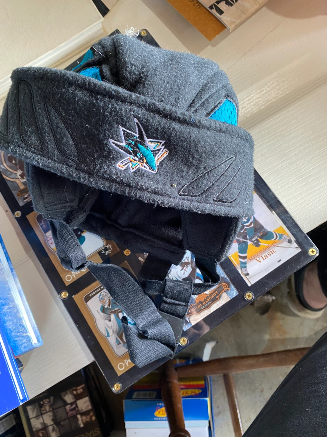 San Jose Sharks Hockey Cards Collection - photo 3