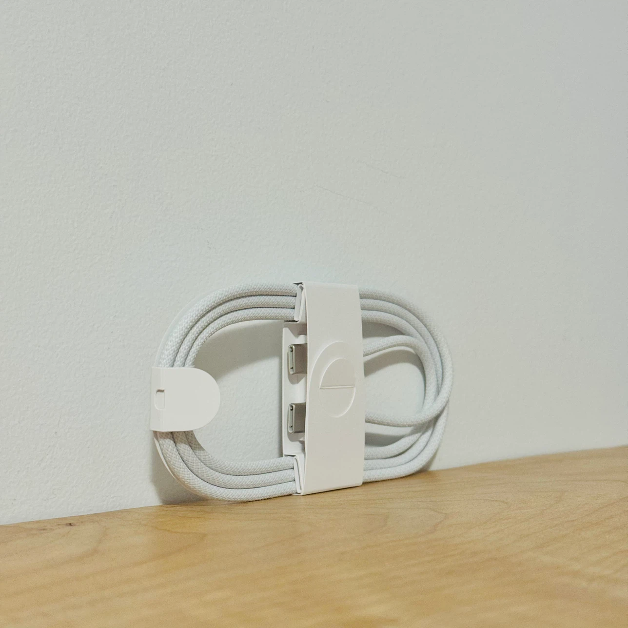 Apple Braided USB-C Cable 1 Meter - Brand New ⚽️ - photo 2