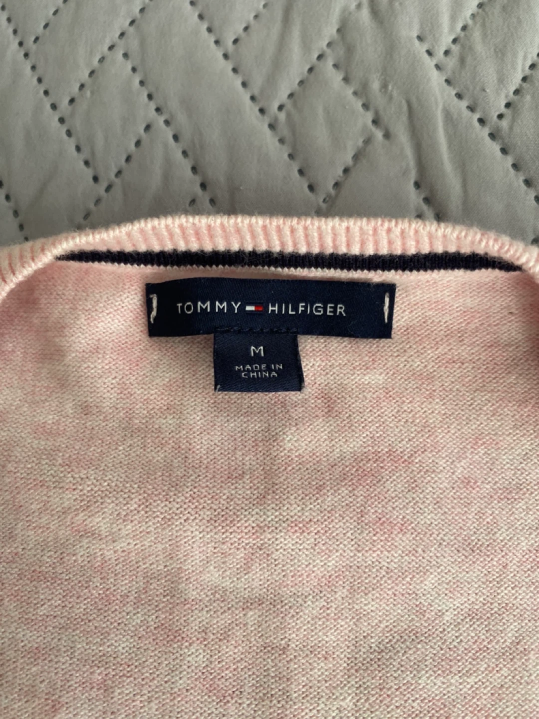 Pink argyle sweater - photo 2