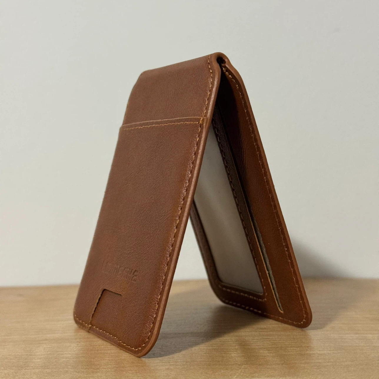 MagSafe Magnetic Wallet and Stand ⚽️ - photo 3