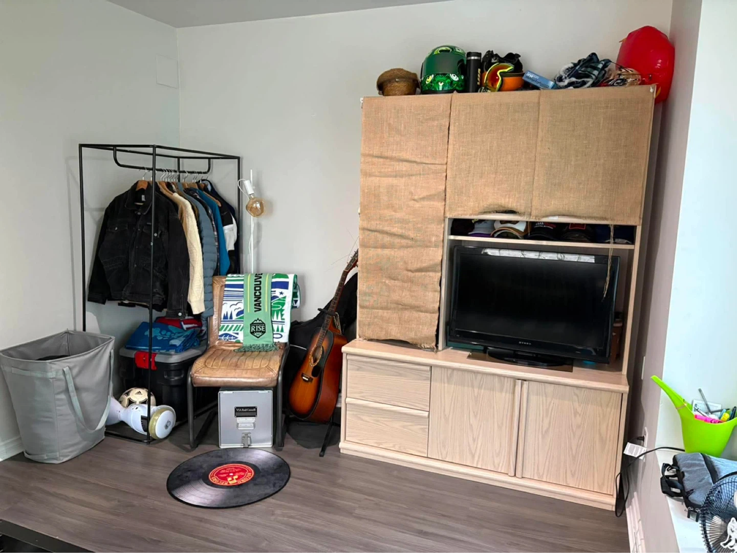 Room for Rent - photo 3