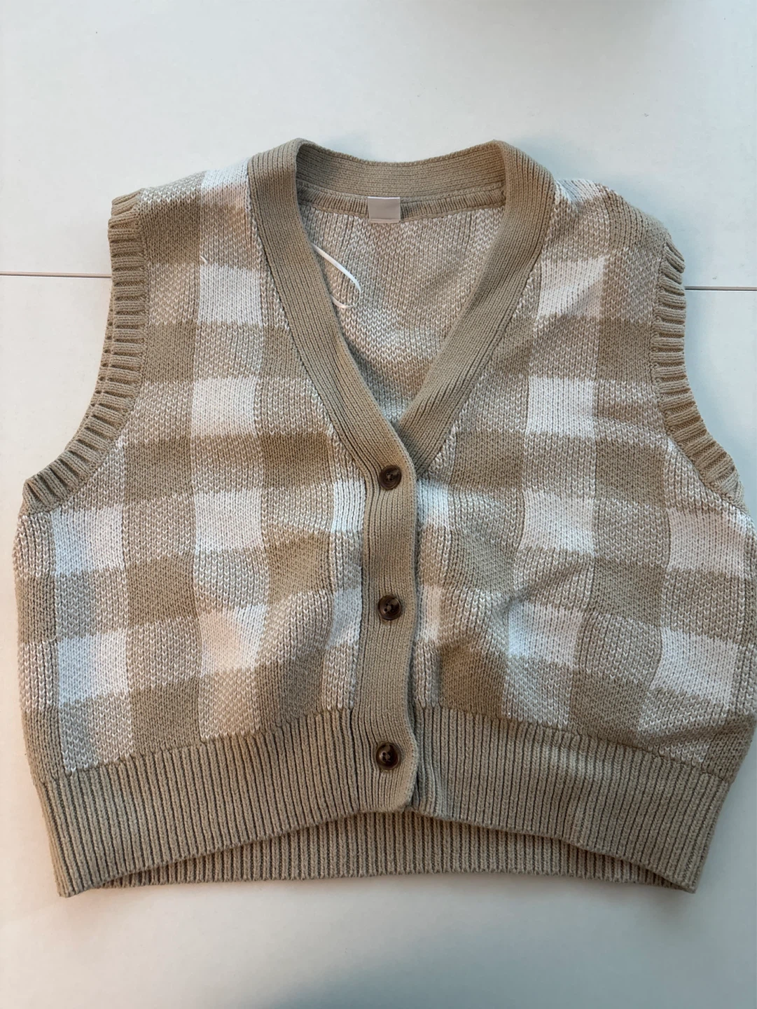 Tan and White Plaid Knit Vest #cleanout