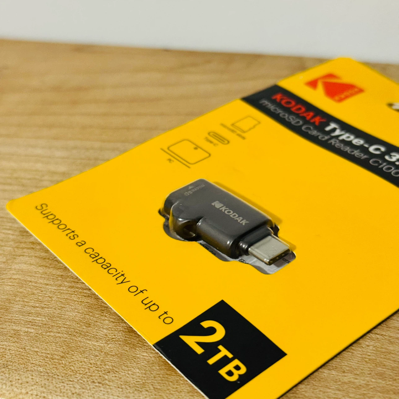 Kodak USB-C microSD Reader for Phone or Computer - Brand New ⚽️ - photo 2