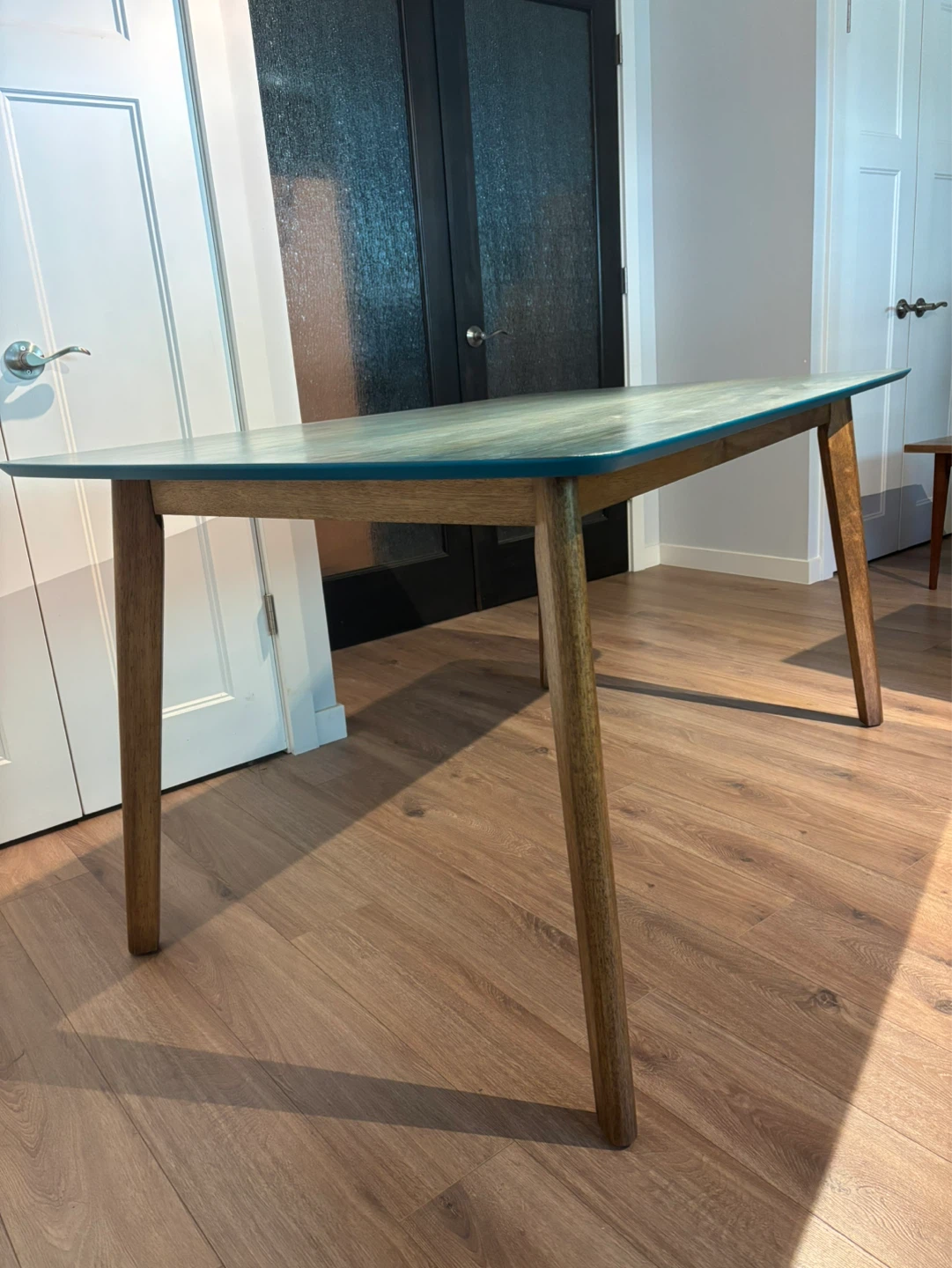 Dining Table - photo 3