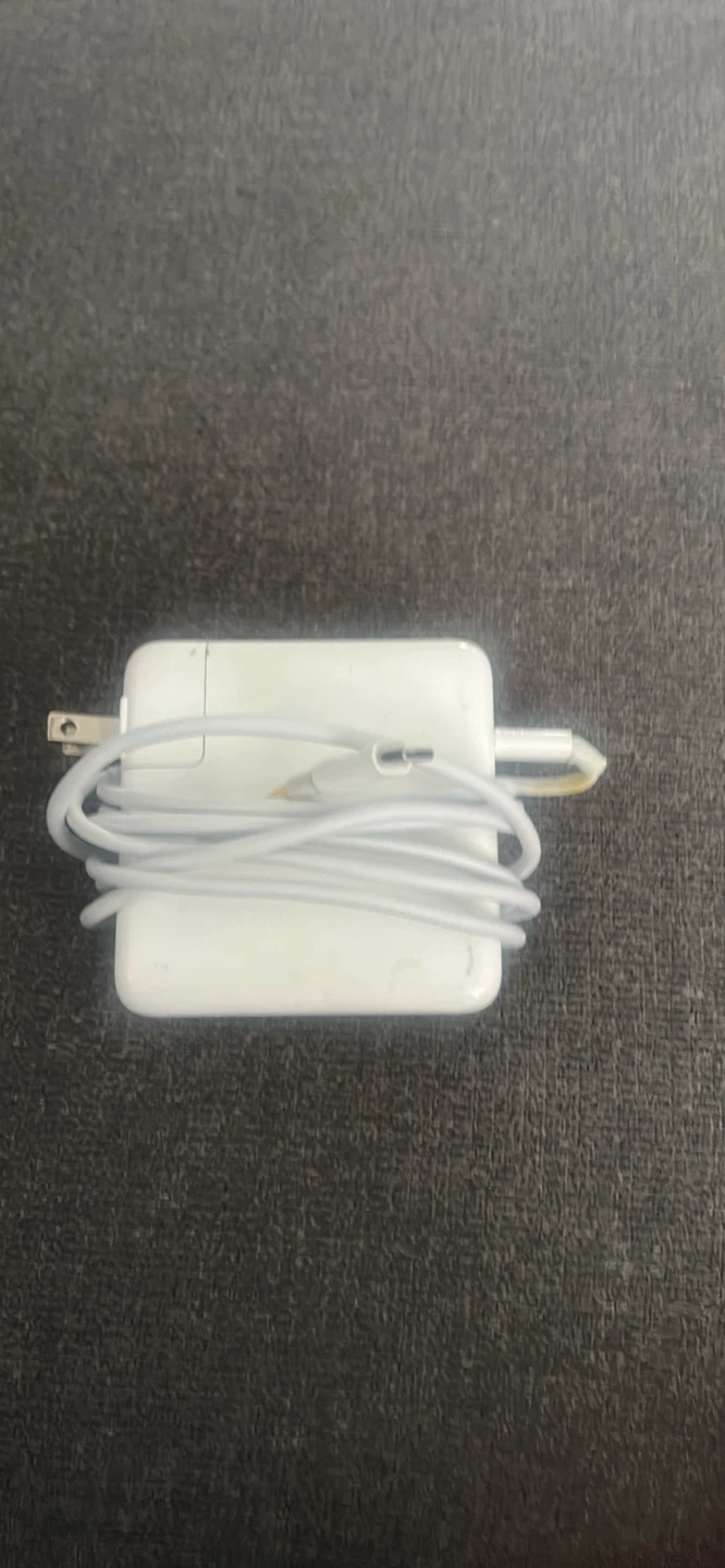 Apple MacBook Pro 16-inch 2019 - photo 5