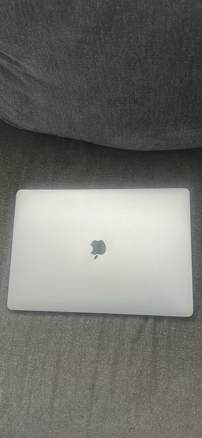Apple MacBook Pro 16-inch 2019