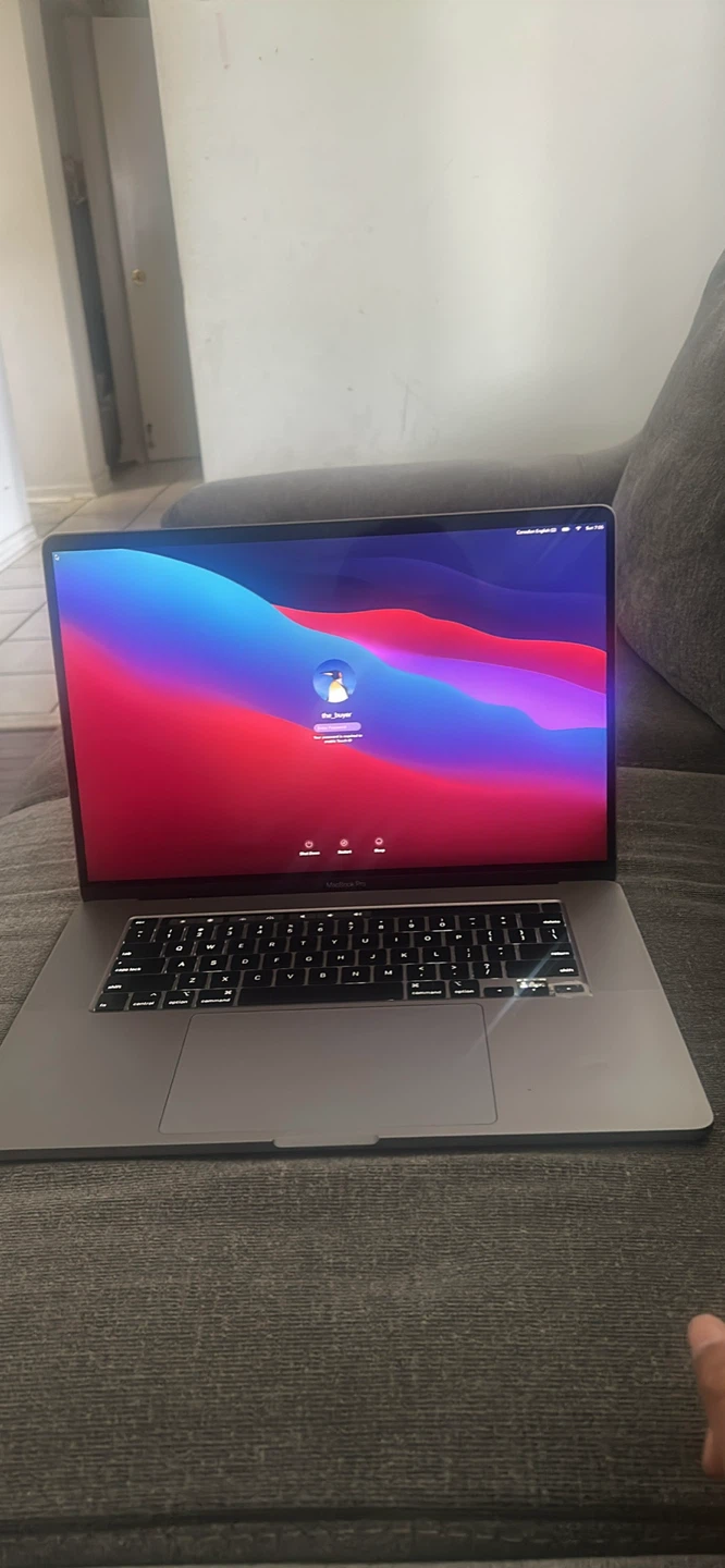 Apple MacBook Pro 16-inch 2019 - photo 2