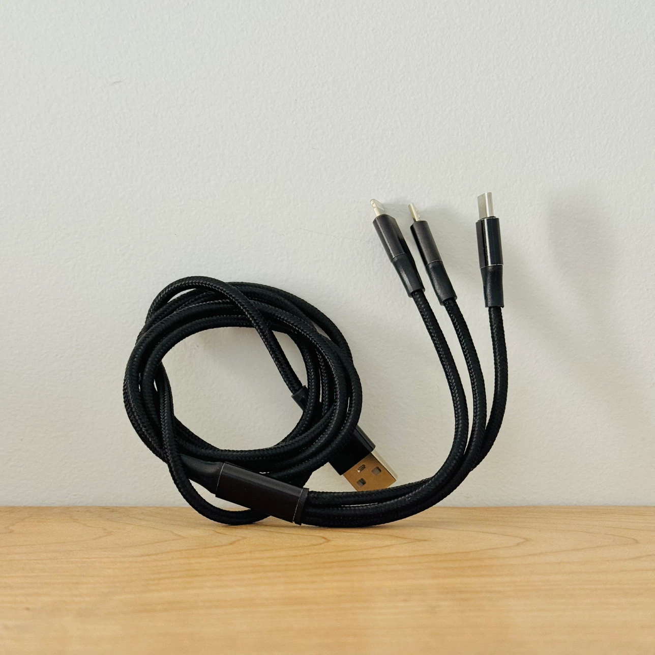3-in-1 USB Charging Cable ⚽️ - photo 3