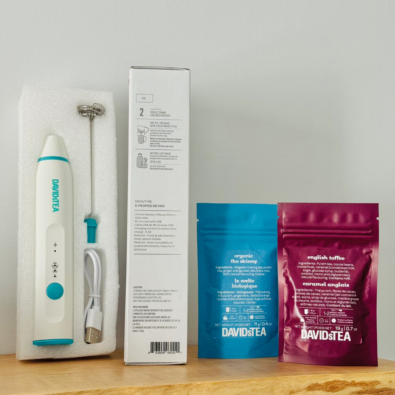 DAVIDs TEA Handheld Frother and Tea Bundle - Brand New ⚽️