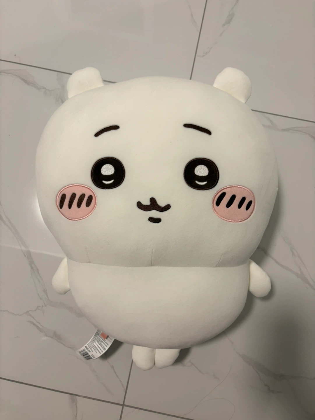 Chiikawa Cute Large Plushie - photo 3