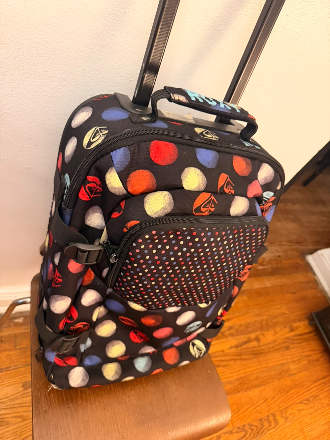 Roxy Rolling Suitcase