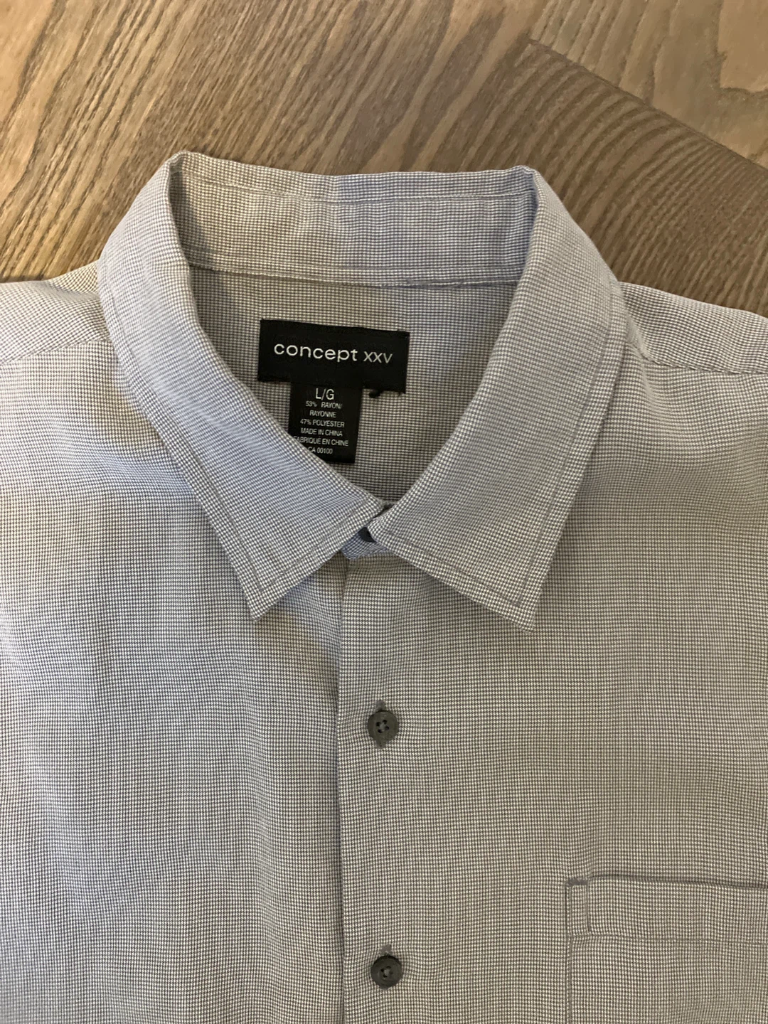 2 Short Sleeve Button-Up Shirts ⚽️ - photo 2