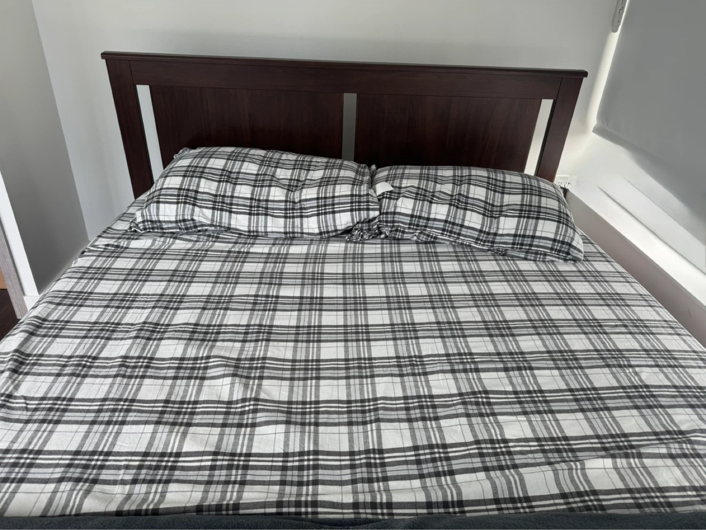 IKEA SONGESAND Queen Bed - photo 2