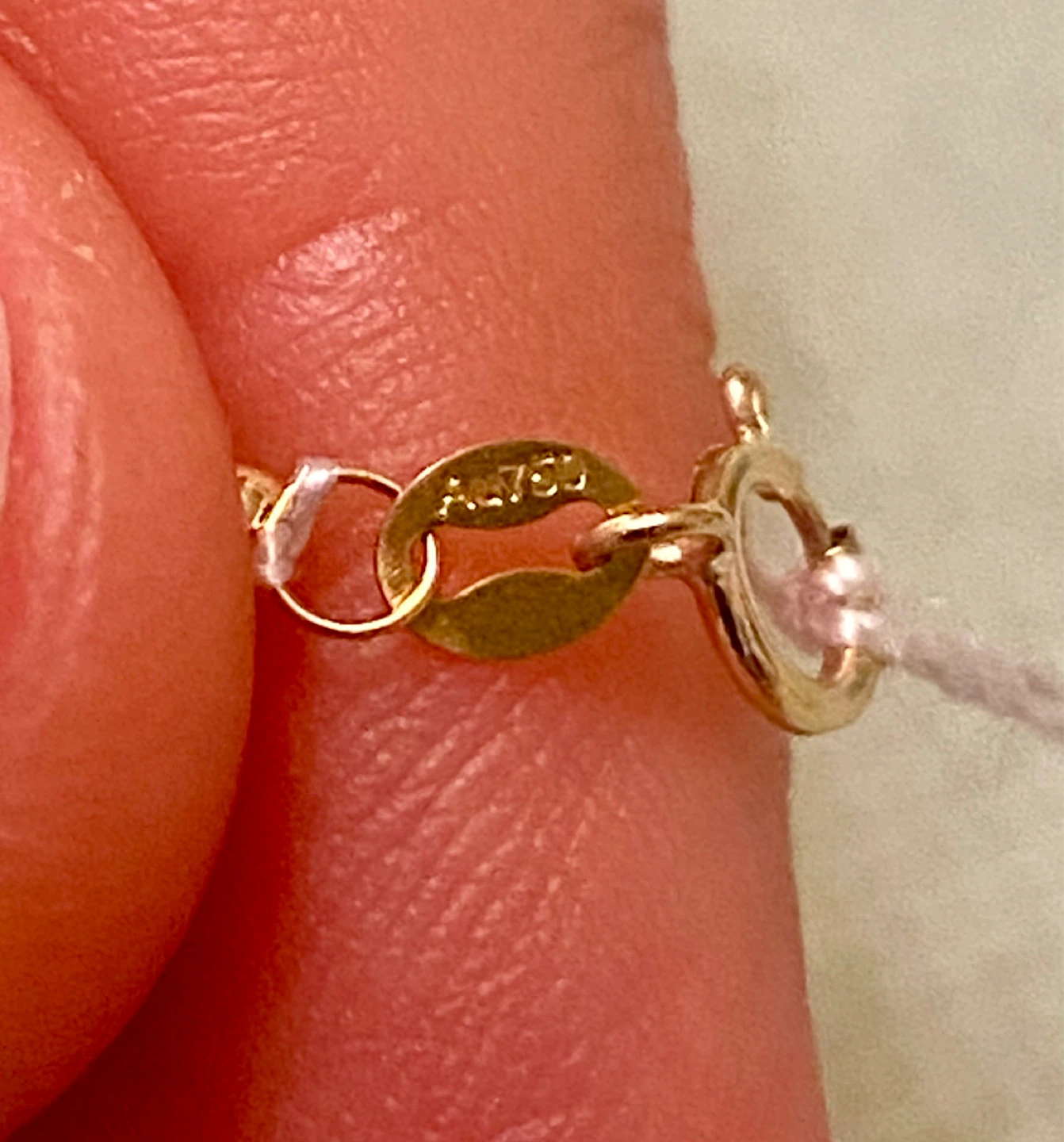 18 K Gold and Pearl Bracelet - photo 4