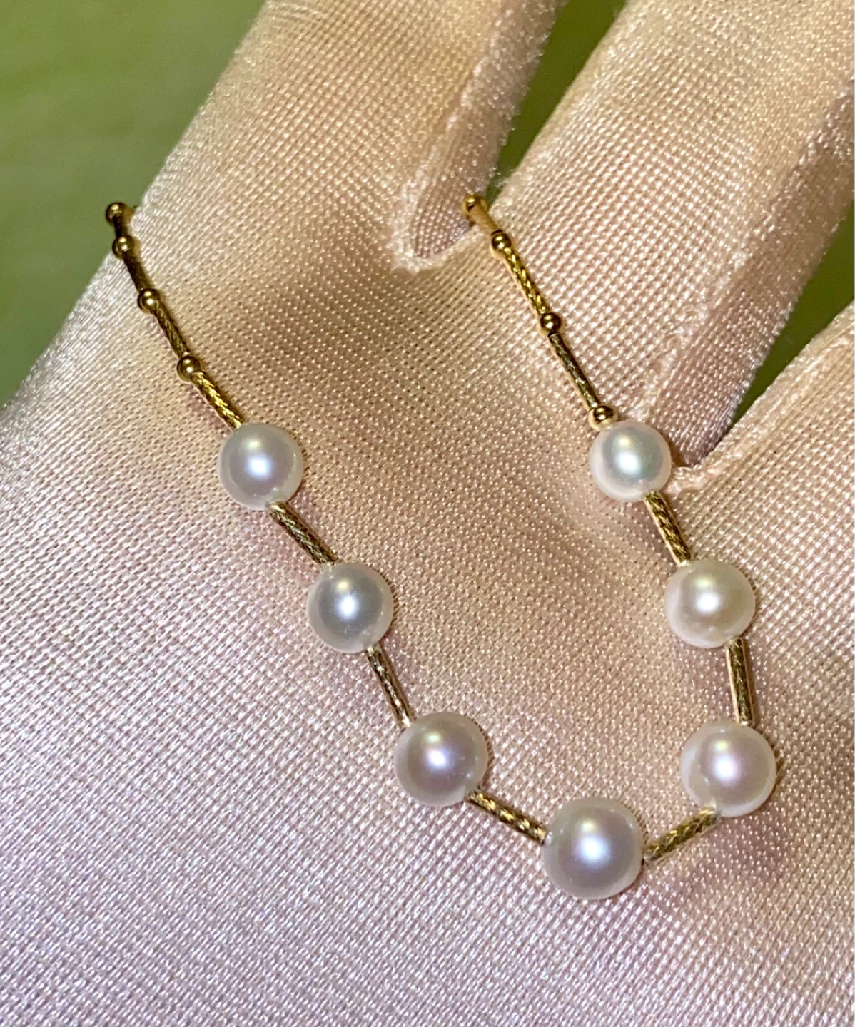 18 K Gold and Pearl Bracelet - photo 2
