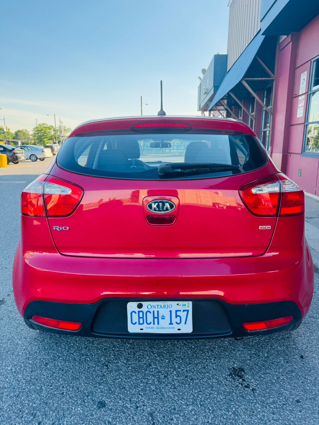 2012 Red Kia Rio Sport ( LOW KM ) - photo 3