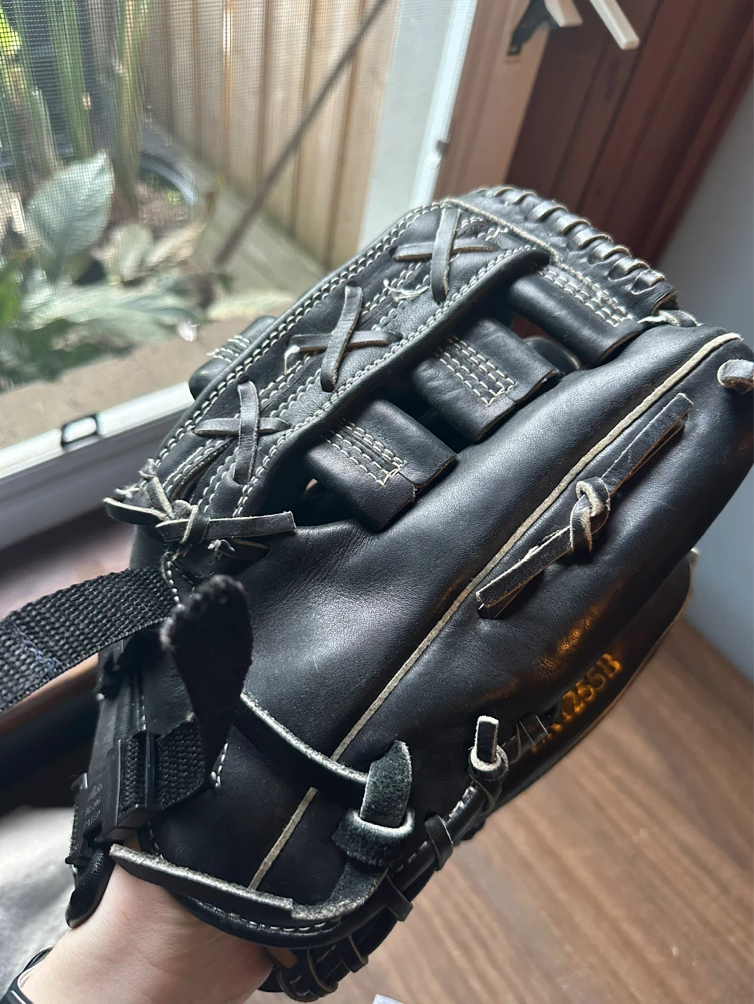 Easton EX125B Baseball Glove 12.5 inch - photo 3