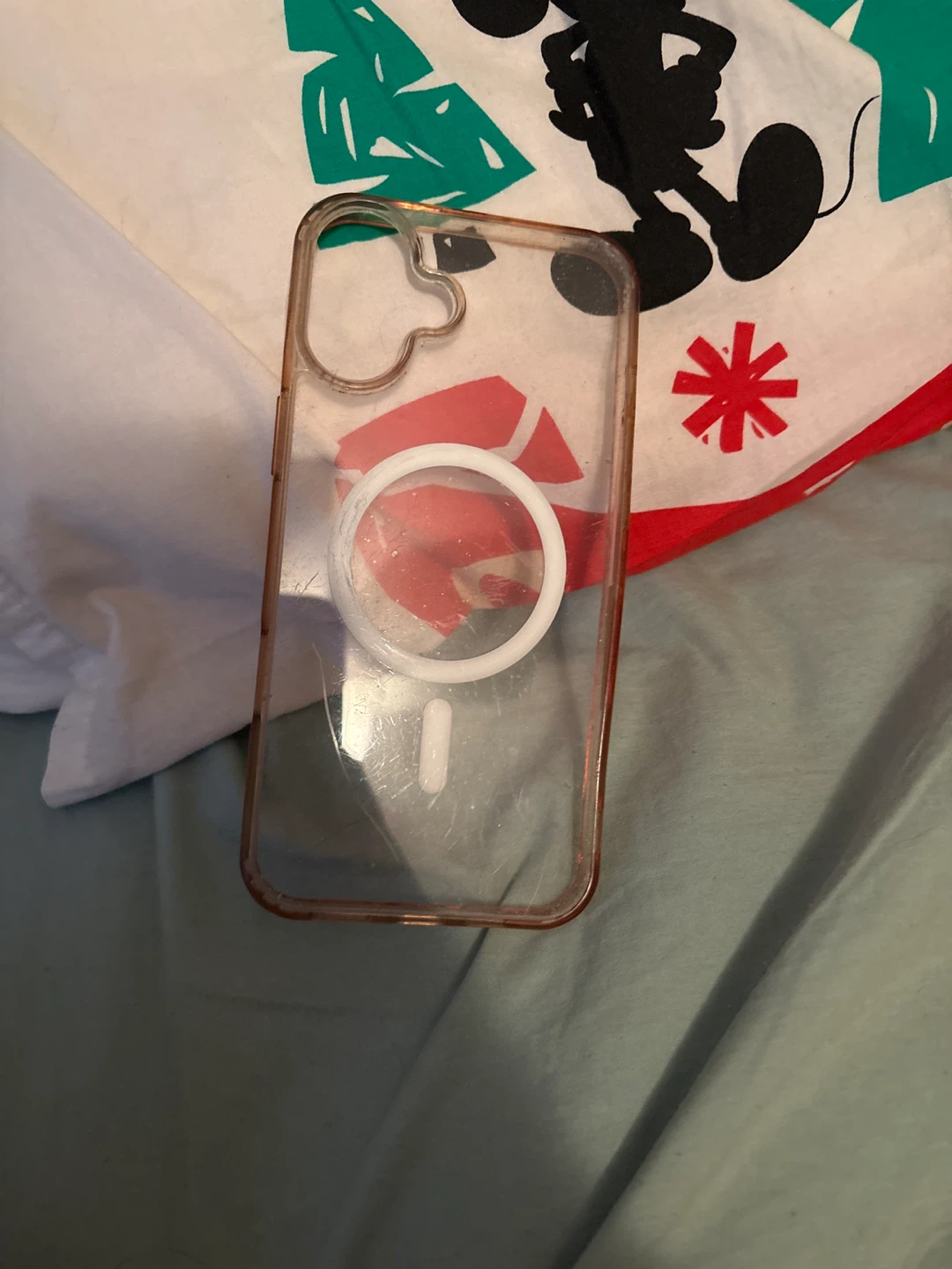 iPhone 16 plus clear case MagSafe it’s free