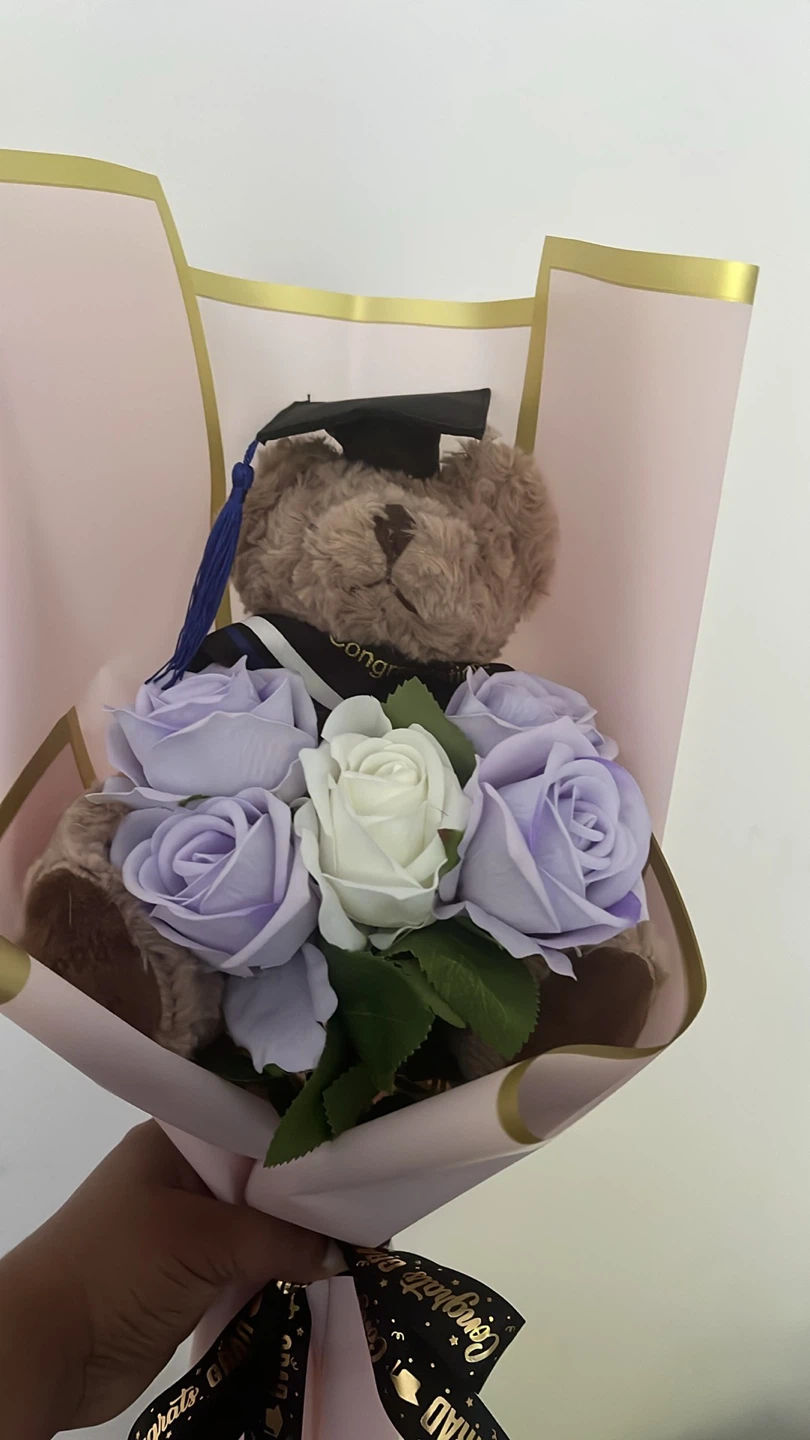 Graduation Teddy Bear and Rose Bouquet - photo 3