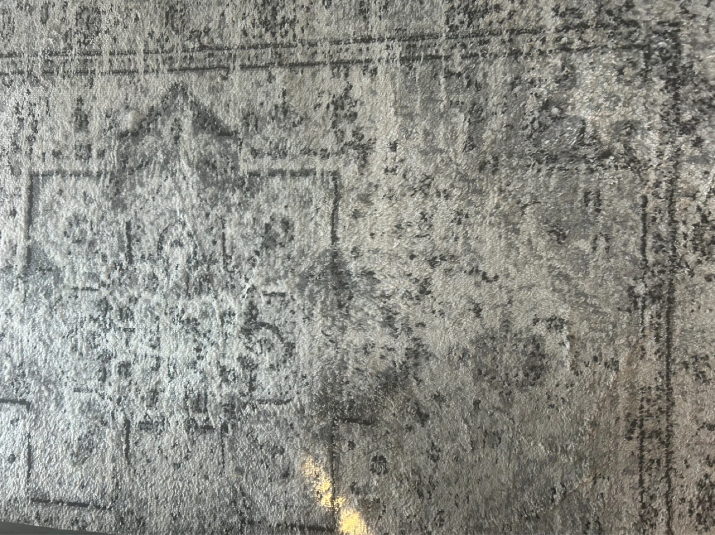 Rectangular rug