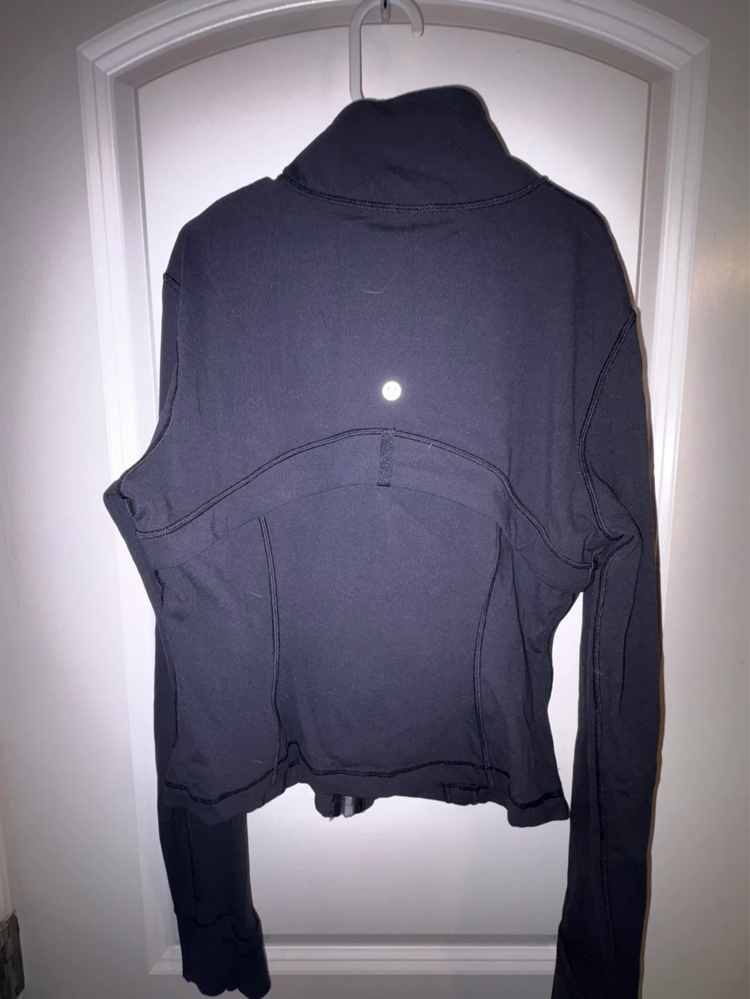 Lululemon Black Jacket - photo 2
