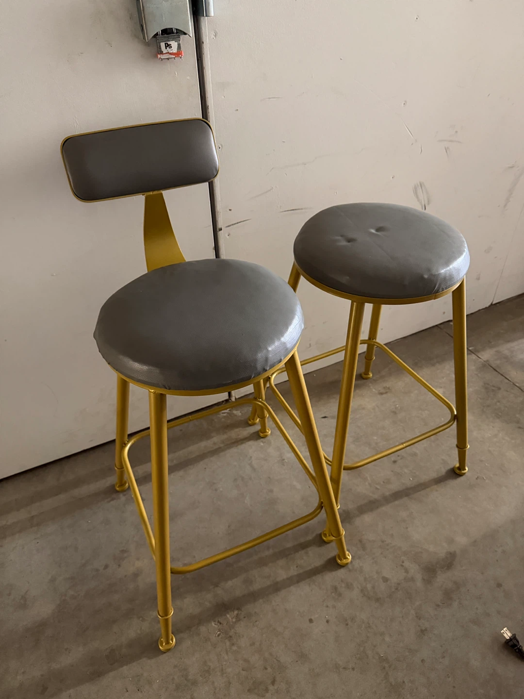 Set of 3 Grey Bar Stools with Gold Legs