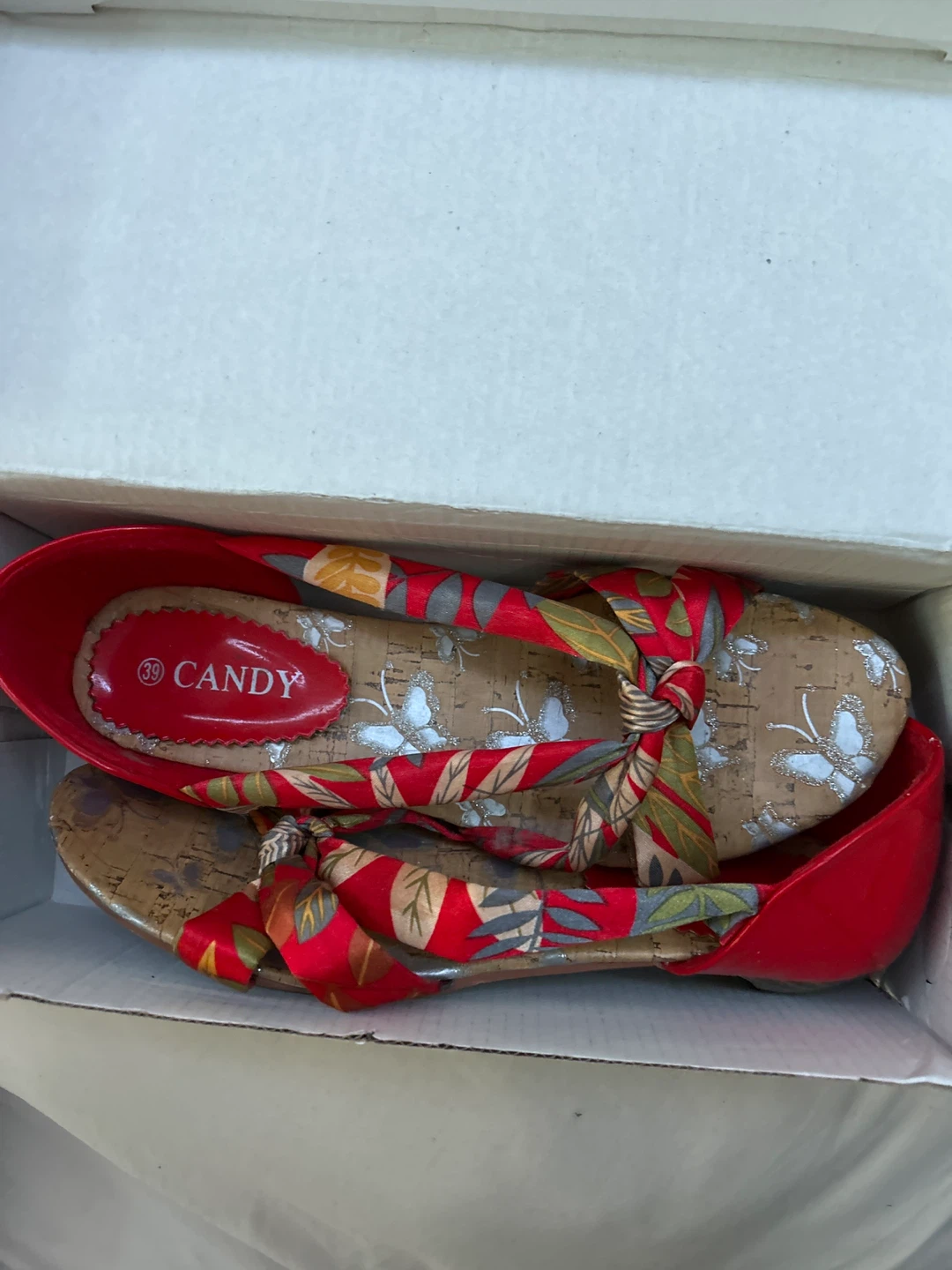 ⚽️ Candy Red Floral Ballet Flats