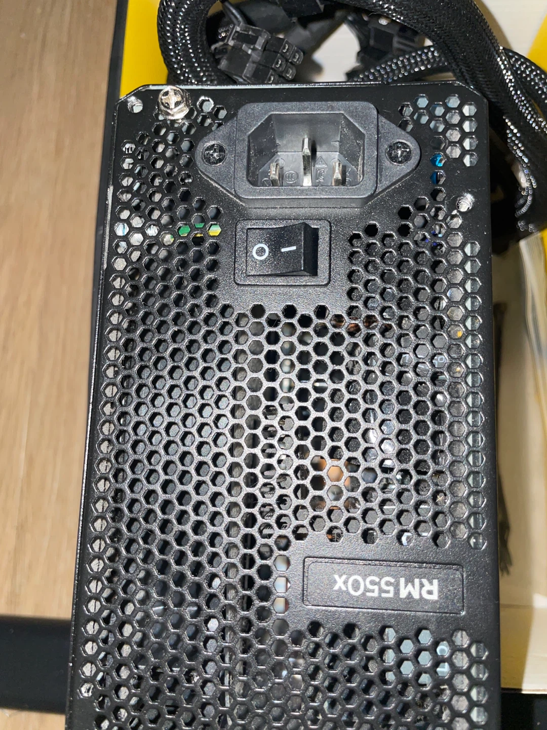 Corsair CX550M 550 Watt Power Supply - photo 2