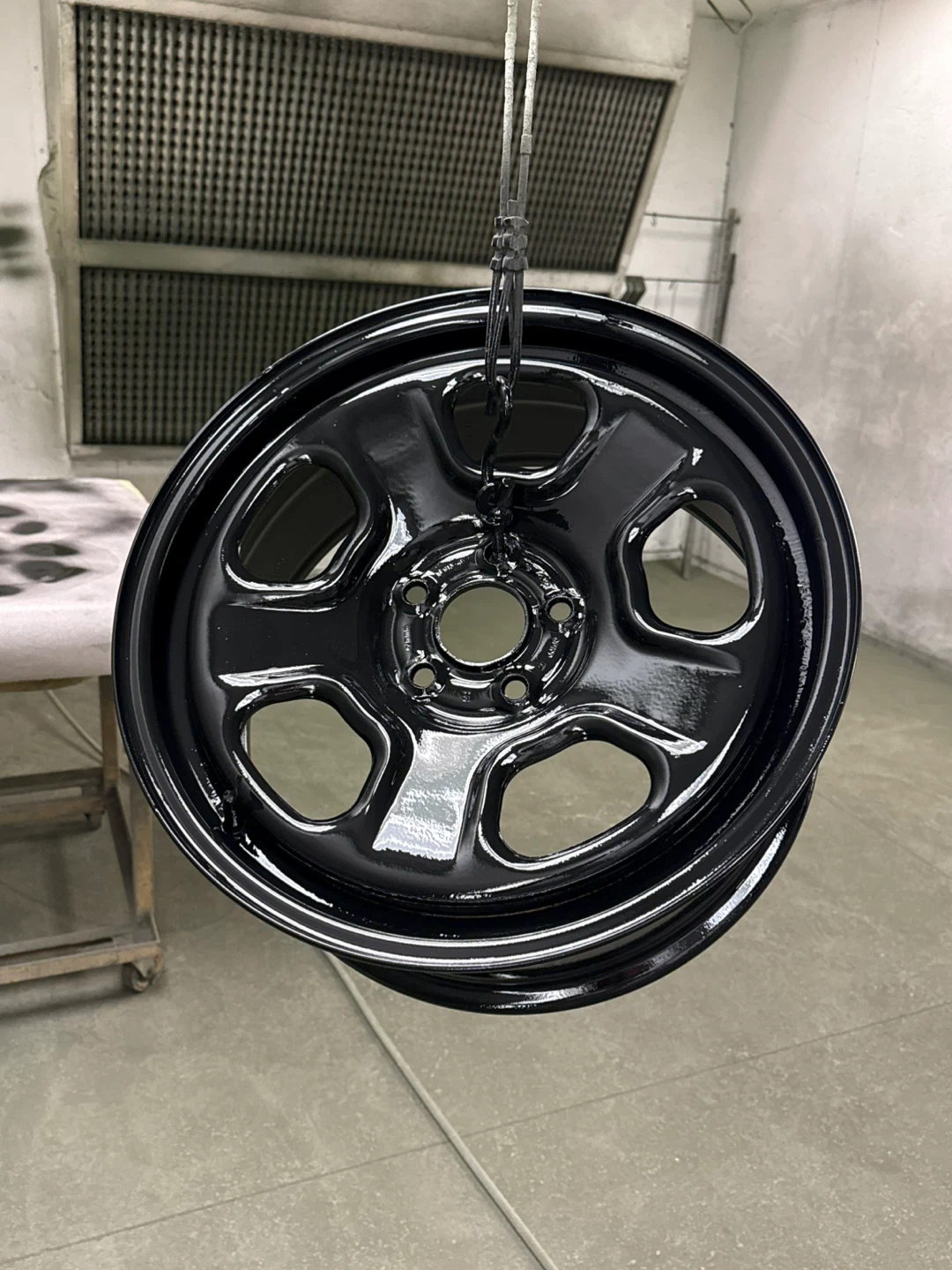 Ford Police Pursuit Rims - photo 3