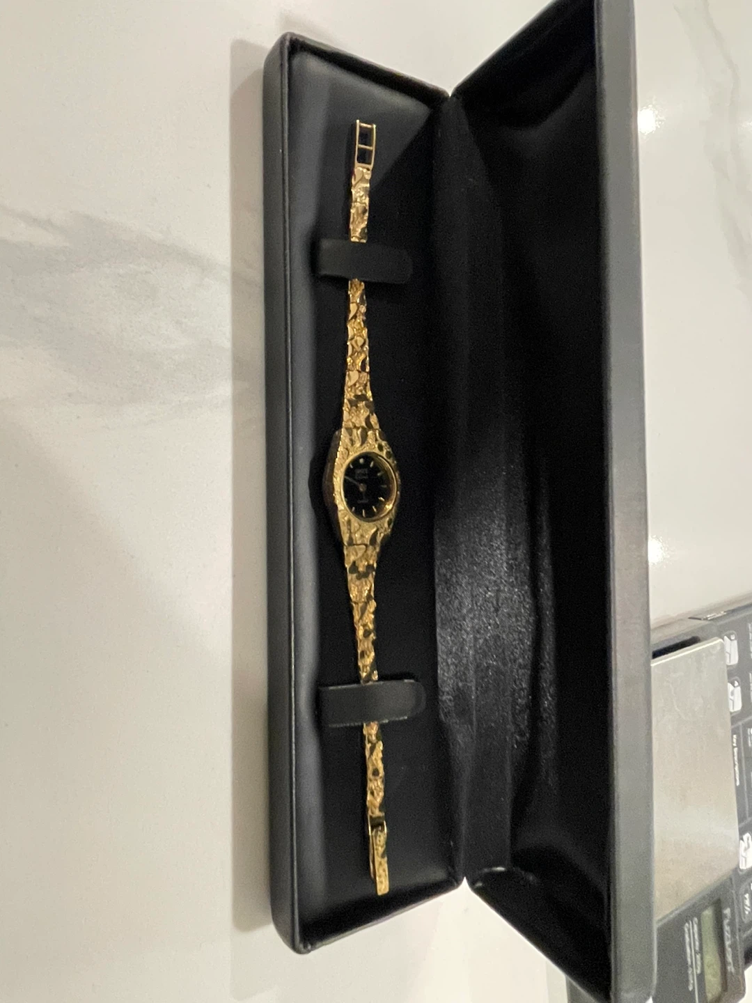GENEVA CLASSIC 10k Gold Nugget Style Quartz Watch