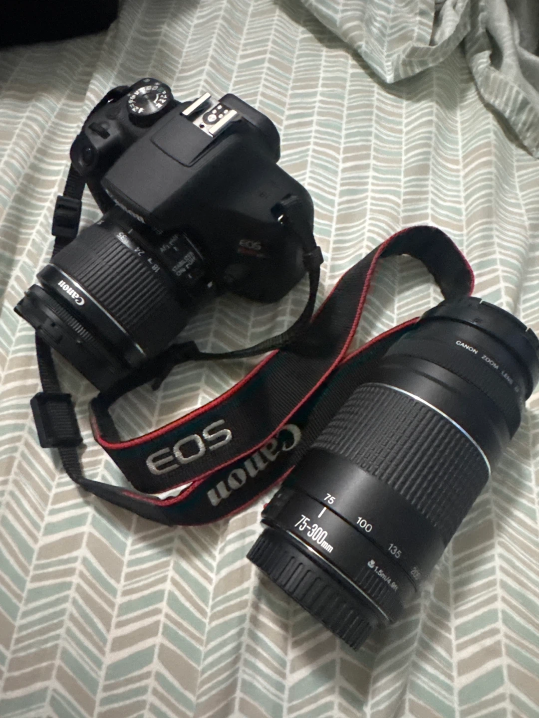 Canon EOS Rebel T7 DSLR Camera with 18-55mm and 75-300mm Lenses - photo 2