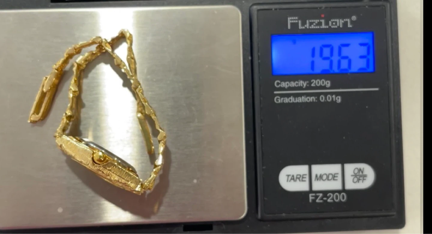 GENEVA CLASSIC 10k Gold Nugget Style Quartz Watch - photo 5