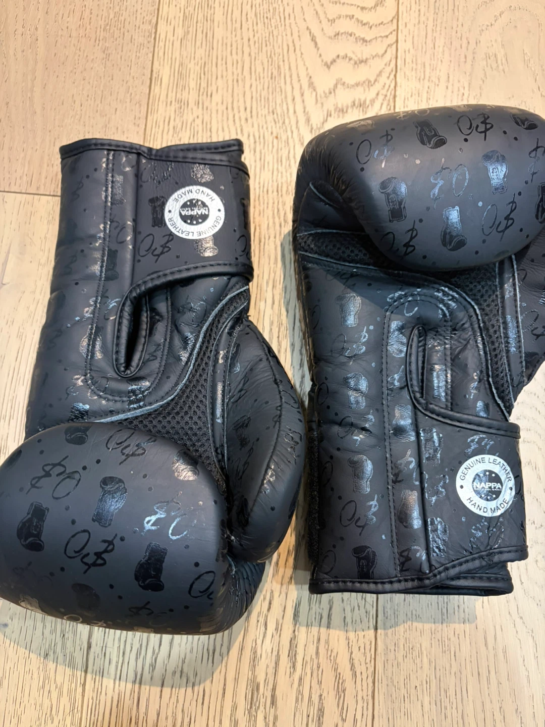 Genuine Leather Boxing Gloves 12 oz - photo 4