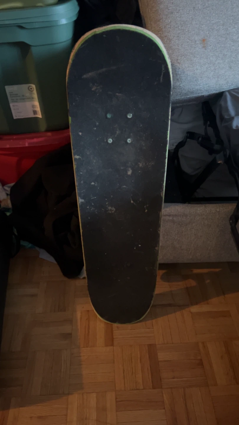 Skateboard