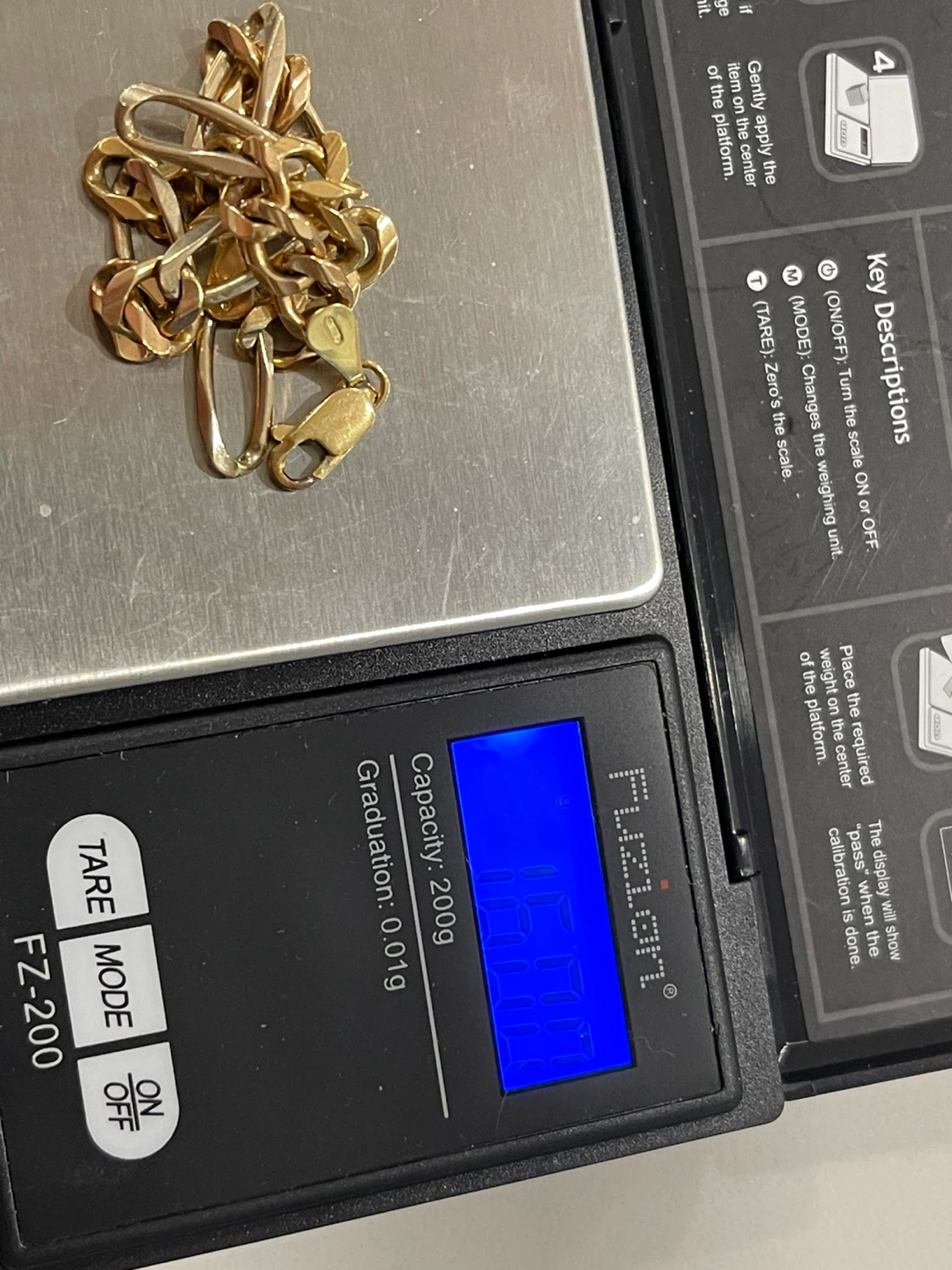 18k yellow Gold Figaro 8” Chain Bracelet - photo 2