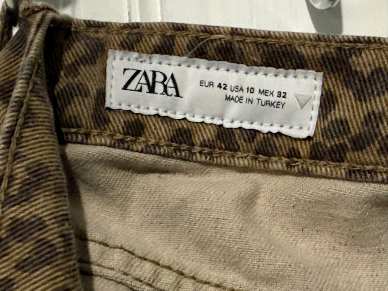 Zara Leopard Print Wide Leg Jeans - photo 2