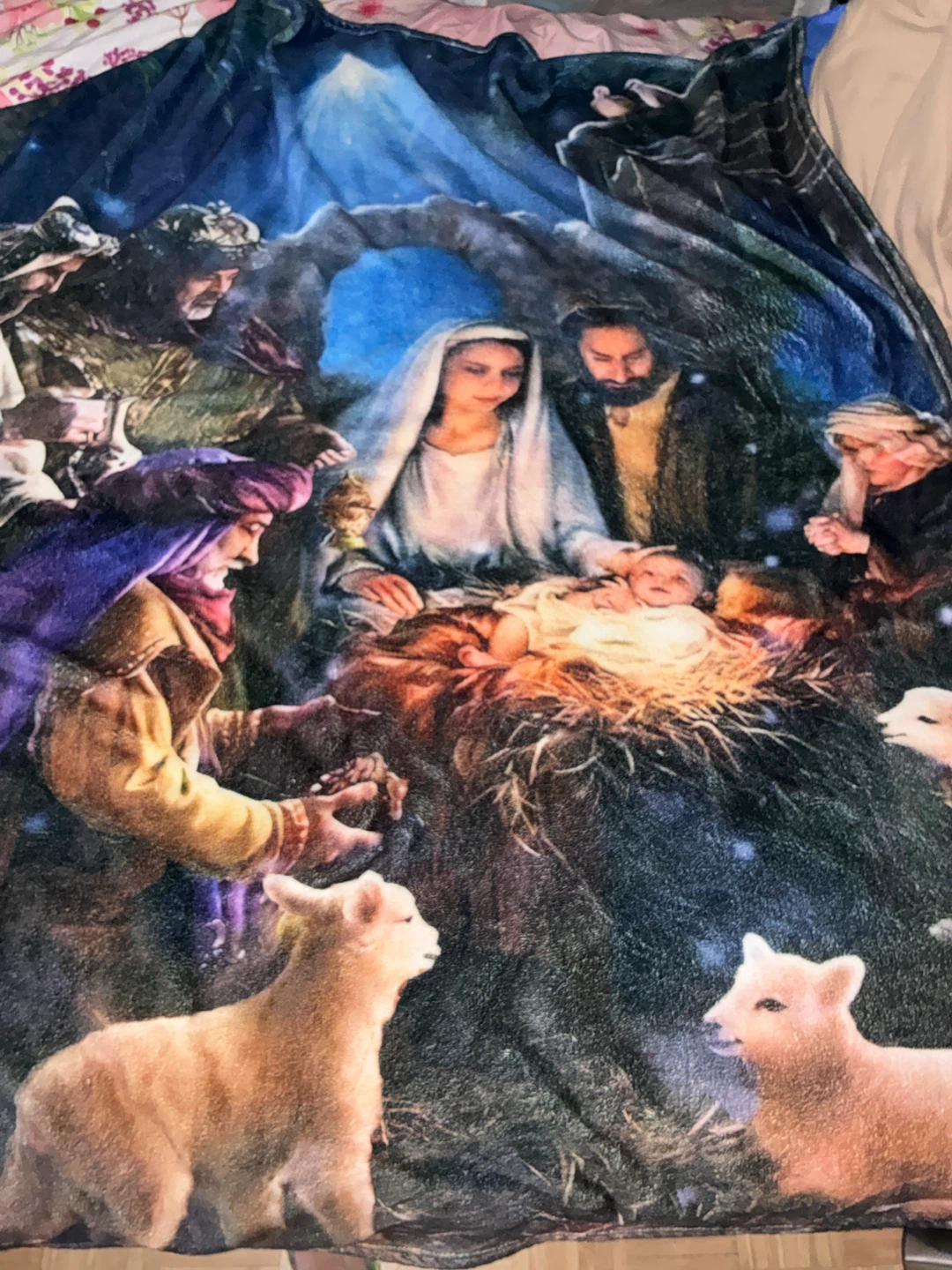 ⚽ Nativity Scene Fleece Blanket