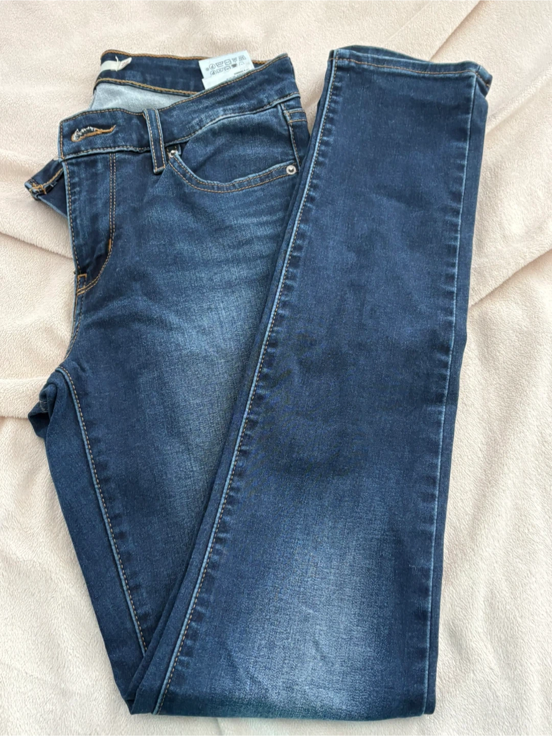 Levi's Women's 711 Skinny Jeans - Dark Wash