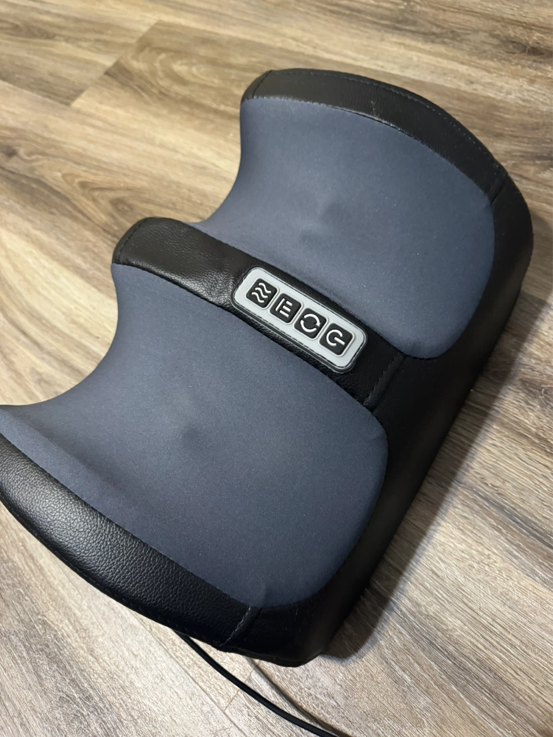 Foot Massager with AC Adapter - photo 2