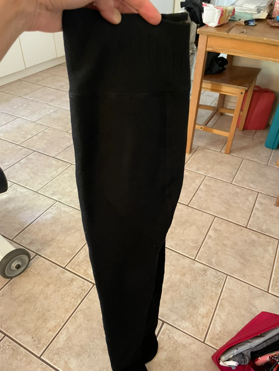 Black Leggings and dark brown