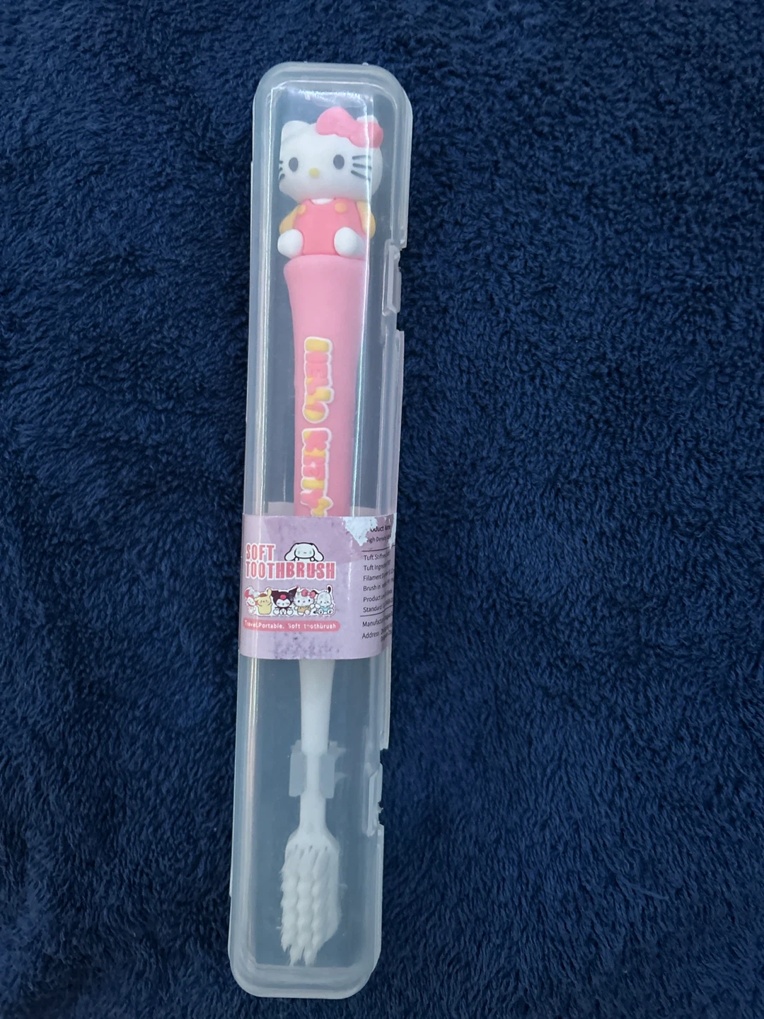 ⚽️ Hello Kitty Soft Toothbrush with Case