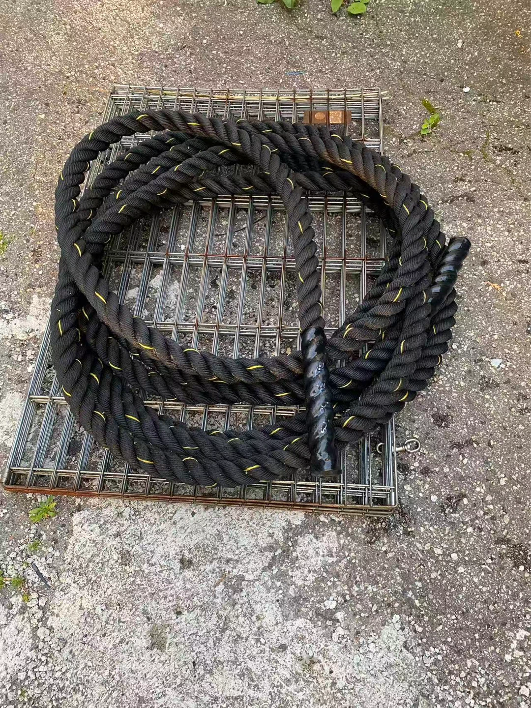 Black Battle Rope with Yellow Accents