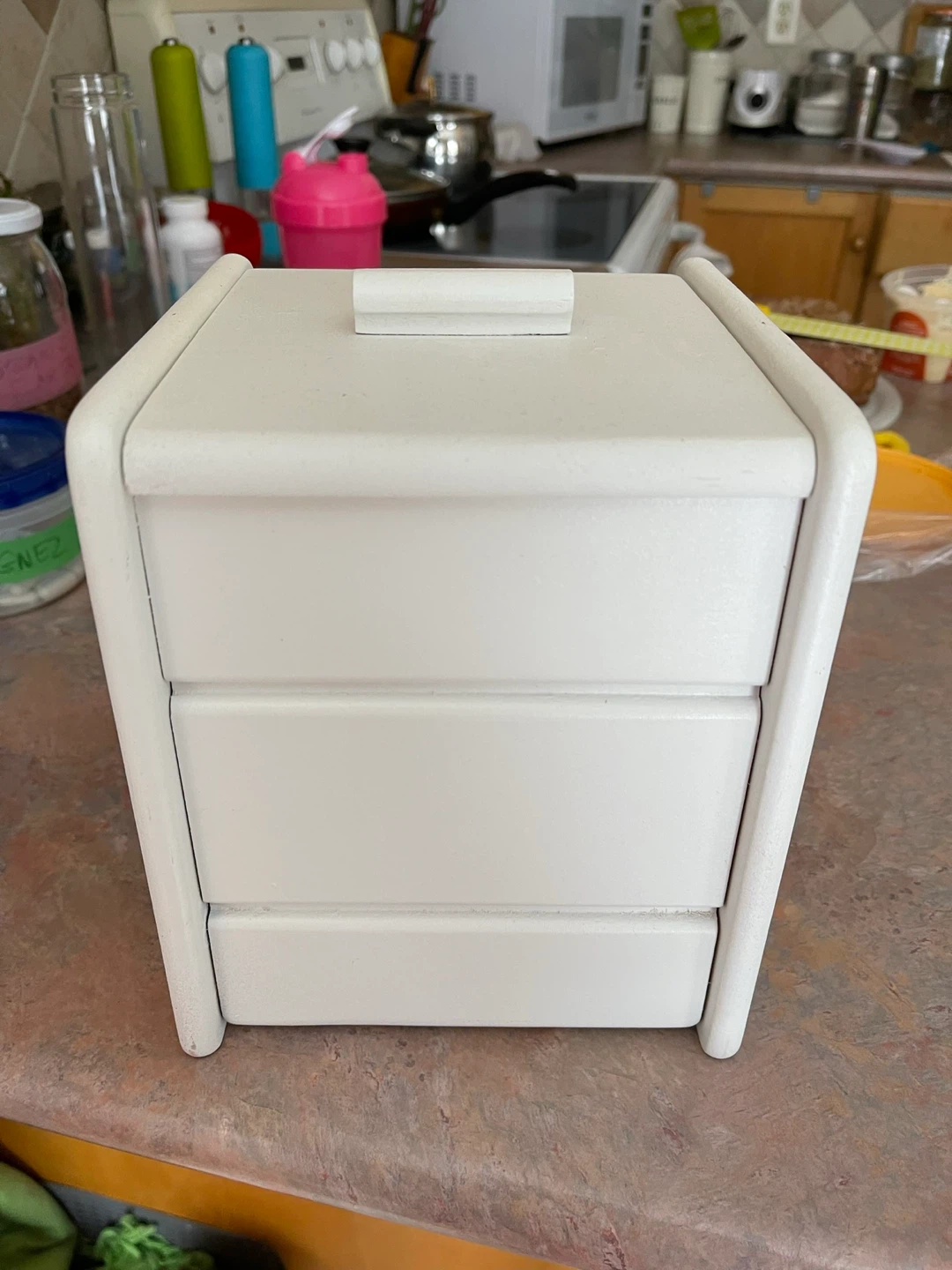 White Wooden Ice Bucket with Lid
