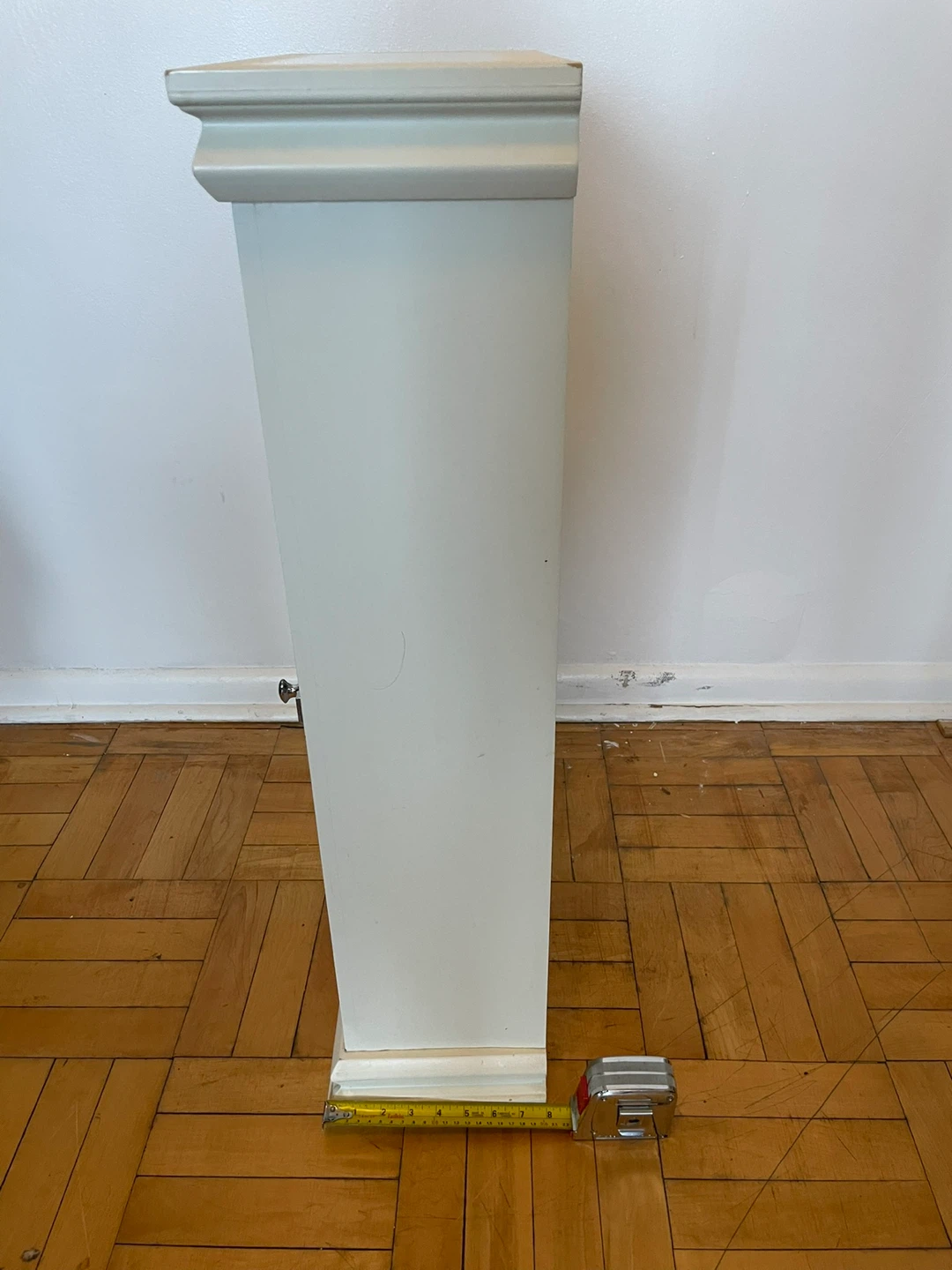 Small Off-White Cabinet - photo 4