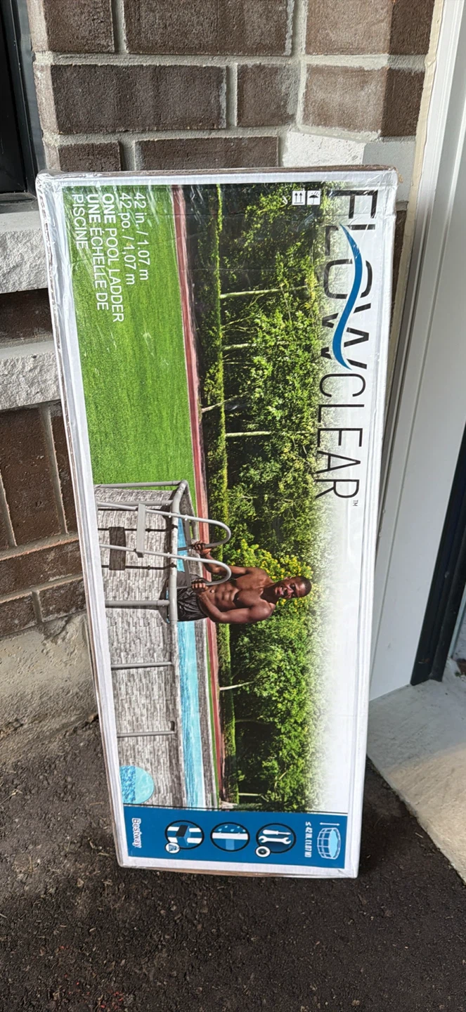 Flowclear 42" Pool Ladder
