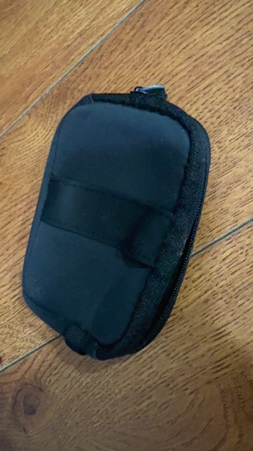 ⚽ Black Small Pouch - photo 2
